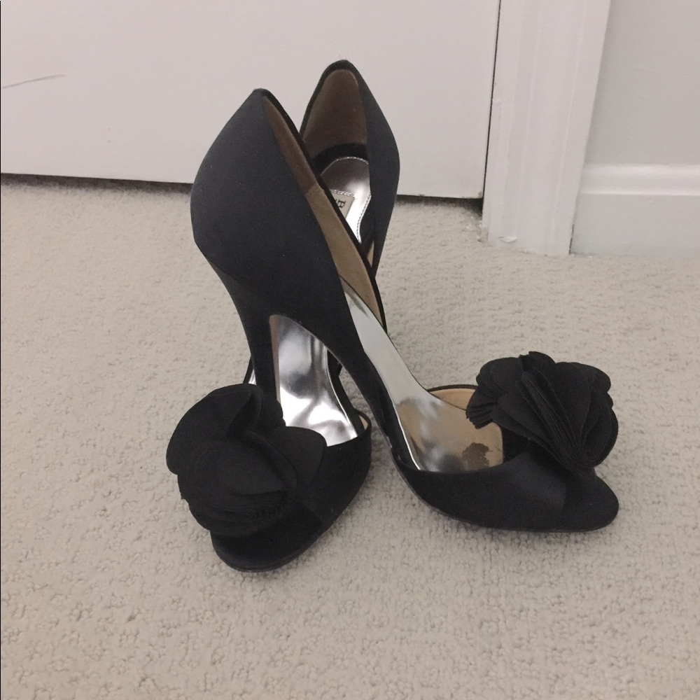 Black Badgley Mischka Pumps